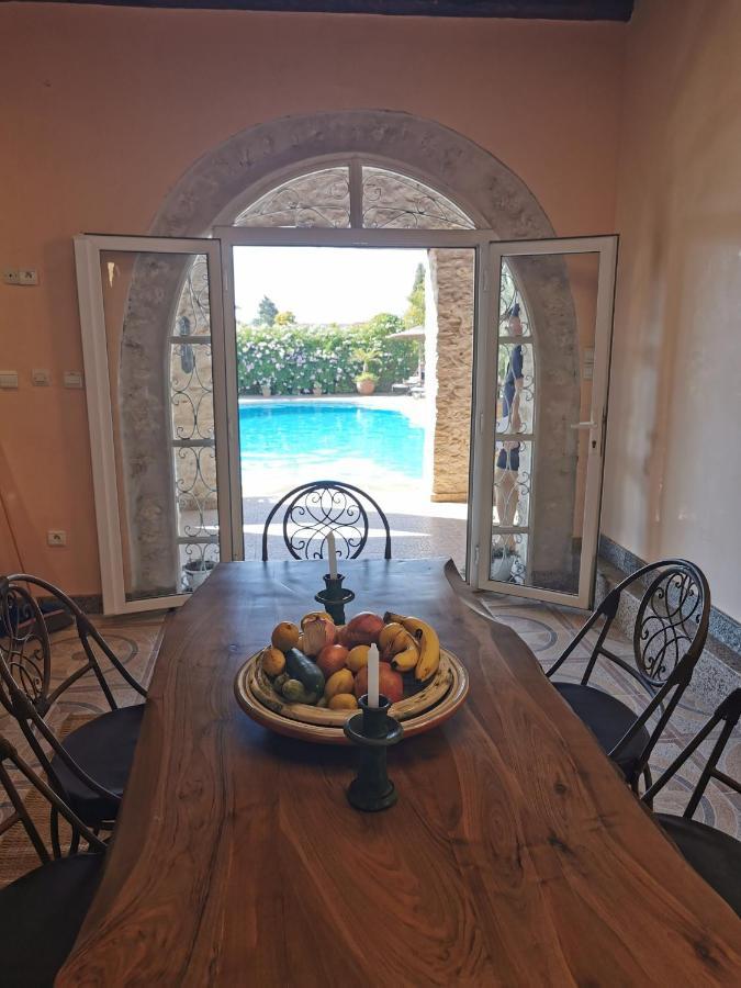 Maison Mimosa, Lovely 3 Bedroom Villa With A Large Pool Есувейра Екстериор снимка