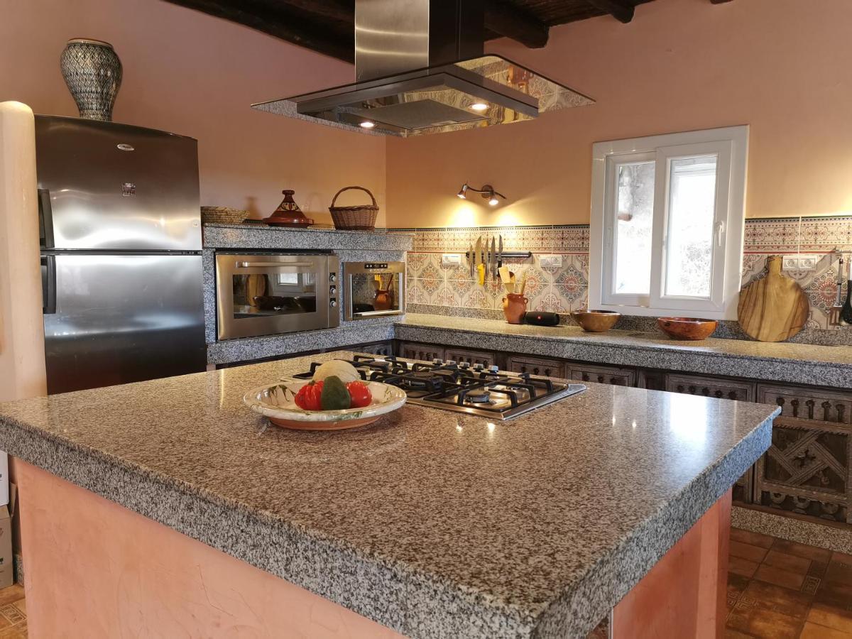 Maison Mimosa, Lovely 3 Bedroom Villa With A Large Pool Есувейра Екстериор снимка